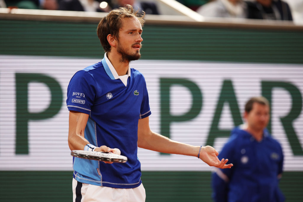 她们从开局 她们从开局