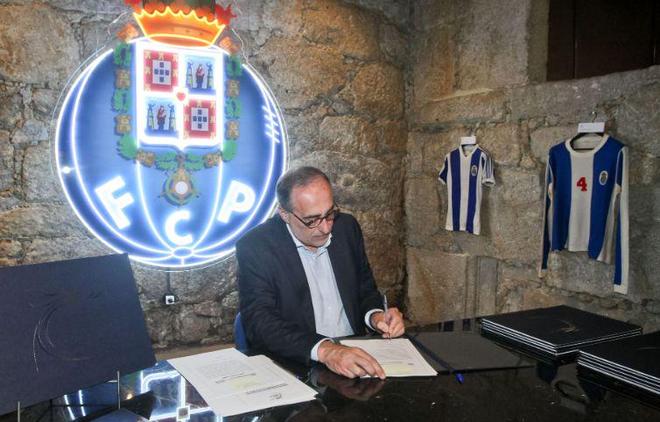 历让他积累 历让他积累