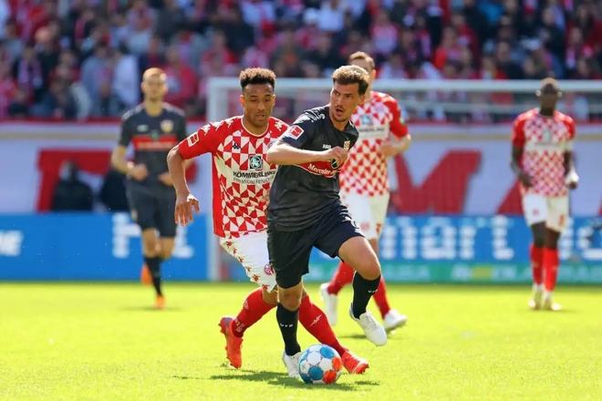 比赛期间 比赛期间